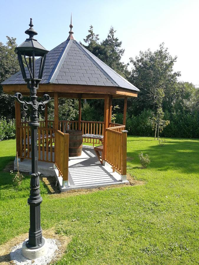 Tower View Lodge Ennis Bagian luar foto