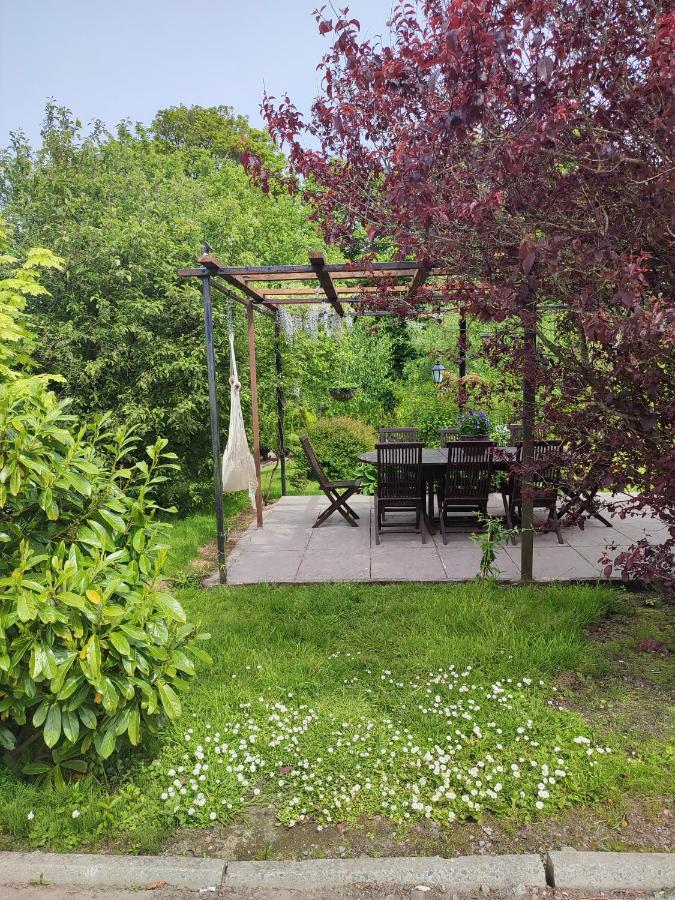 Tower View Lodge Ennis Bagian luar foto
